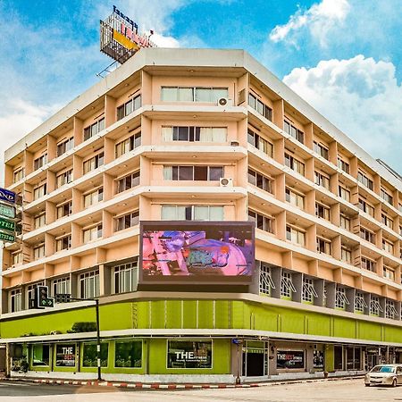 Oyo 441 Grand Thara Hotel Surat Thani Exteriér fotografie