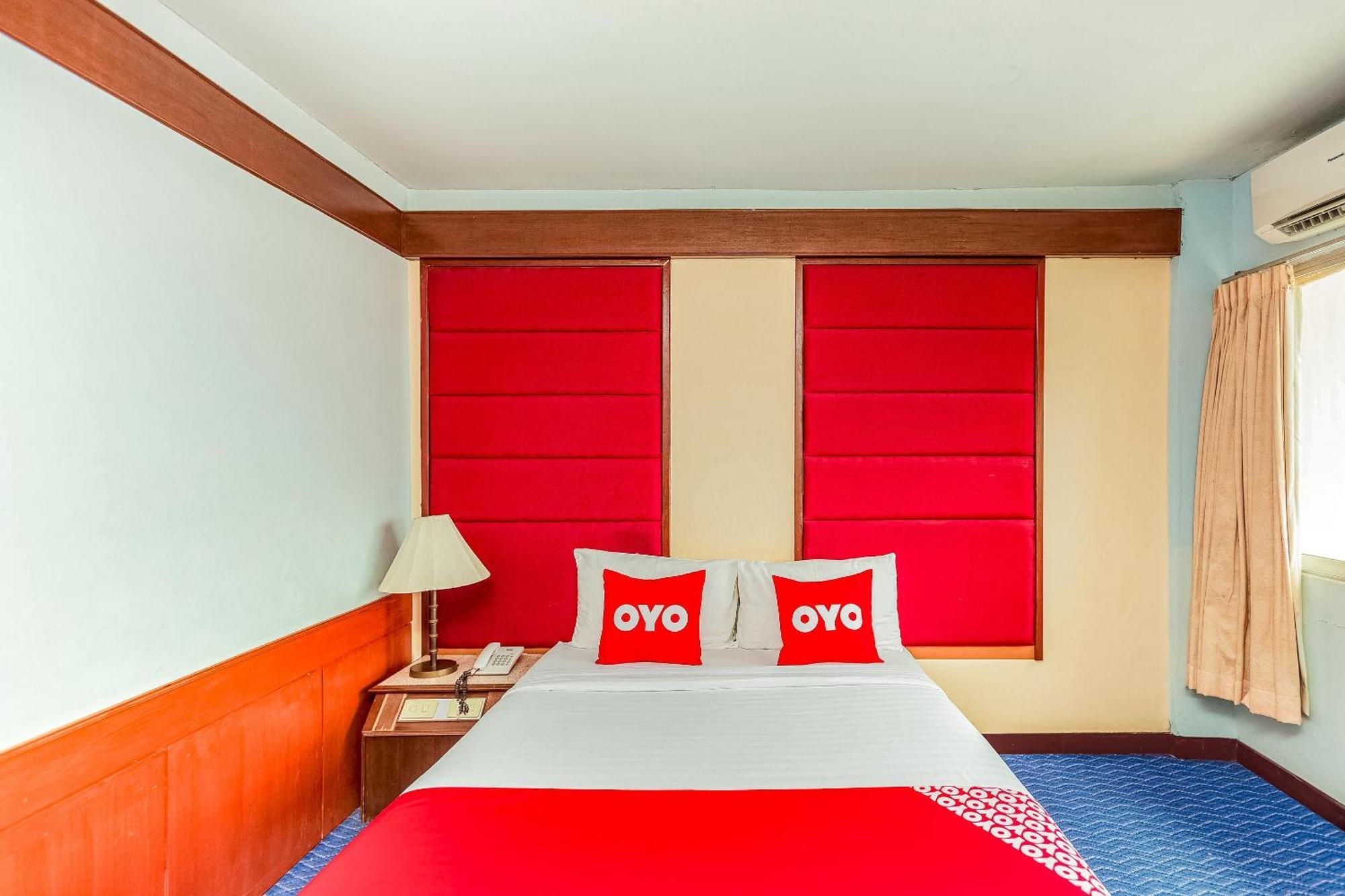 Oyo 441 Grand Thara Hotel Surat Thani Exteriér fotografie