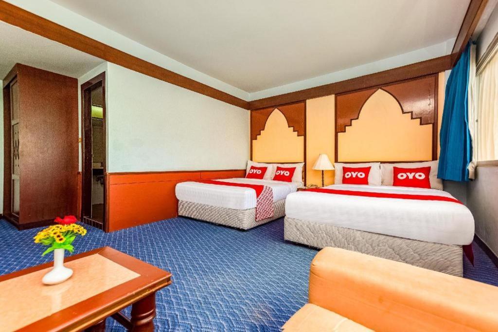 Oyo 441 Grand Thara Hotel Surat Thani Exteriér fotografie